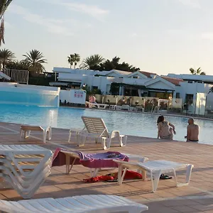 https://maspalomas-lago.in-canary-islands.com